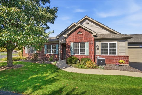 Photo of 9074 Waterway Court, Miamisburg, OH 45342 (MLS # 969635)
