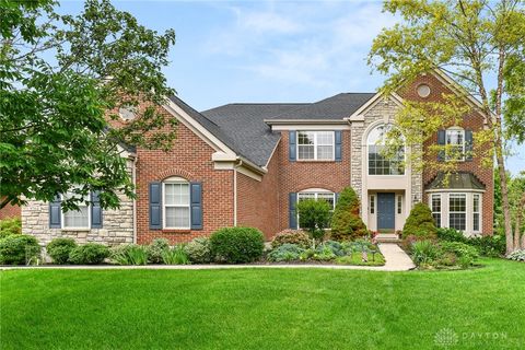 Photo of 9764 Olde Georgetown Way, Centerville, OH 45458 (MLS # 937033)