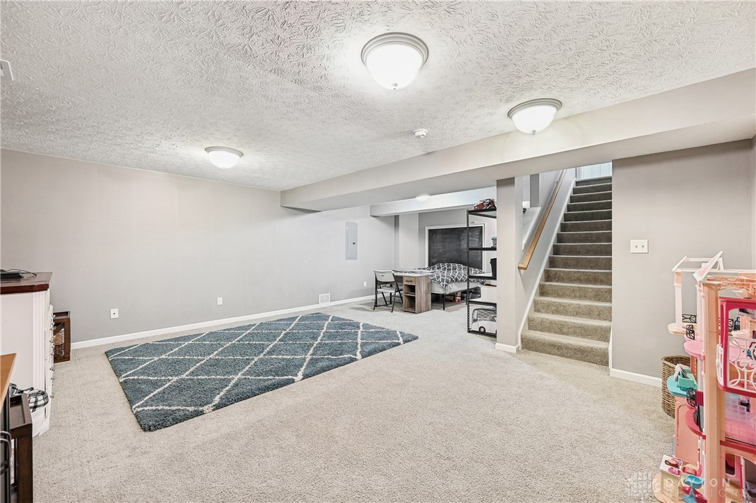 2403 Gerard Court, Fairborn, Ohio image 23