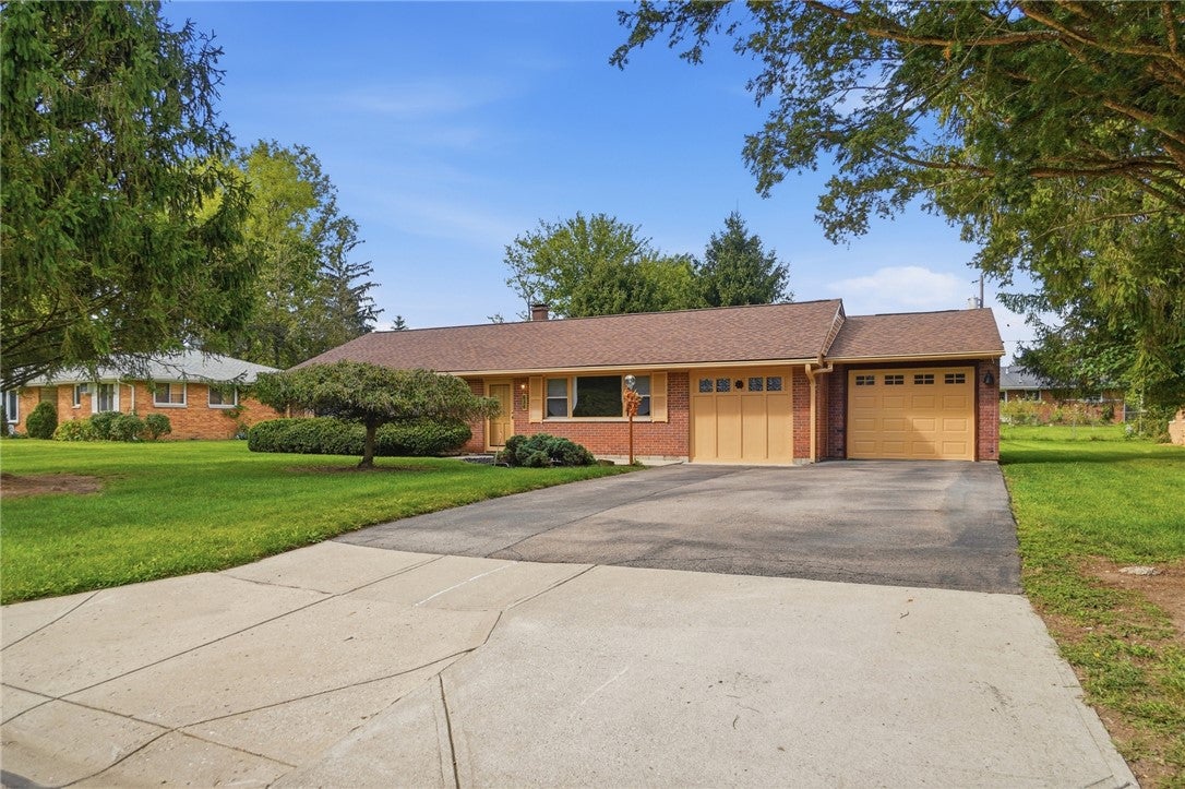 634 Omar Circle