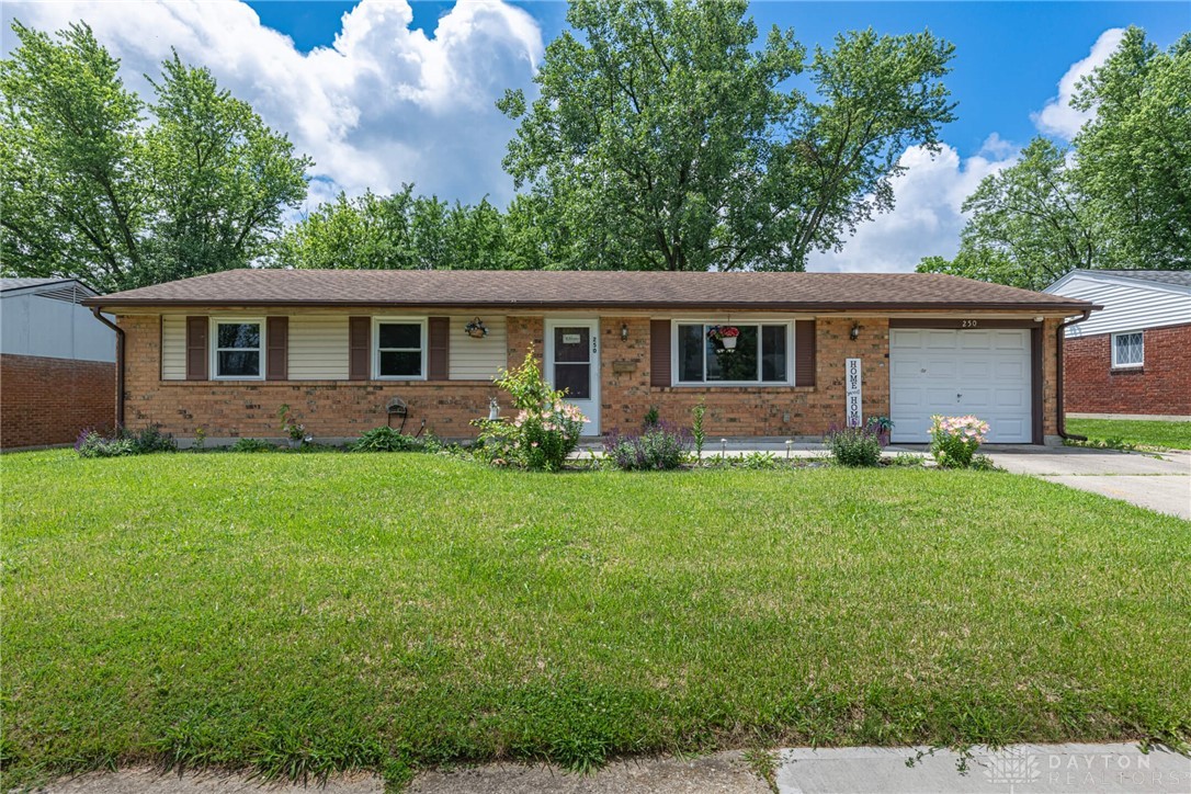 250 Grantwood Drive, Dayton, Ohio image 1