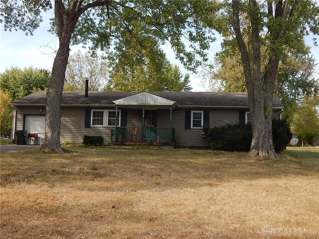 5216 Radford Drive, Morrow, Ohio image 2