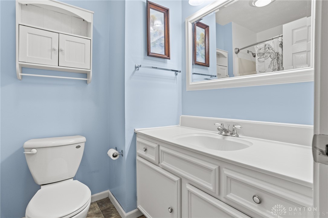 817 Dartmouth Road, Troy, Ohio image 47