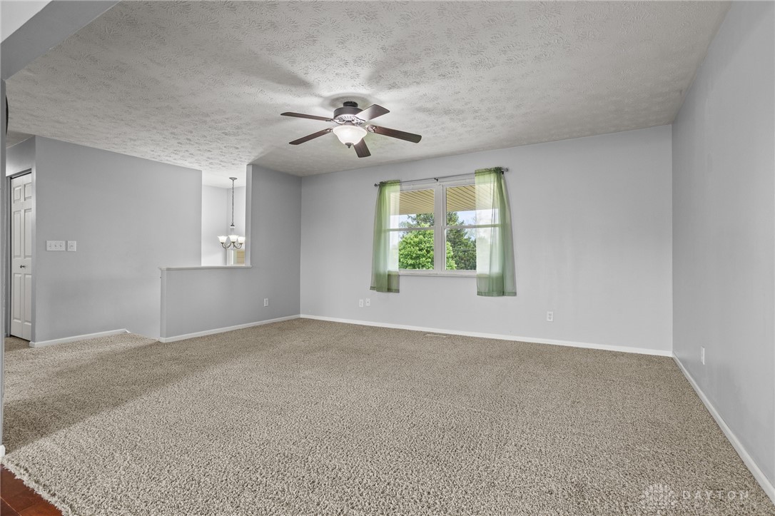 817 Dartmouth Road, Troy, Ohio image 24