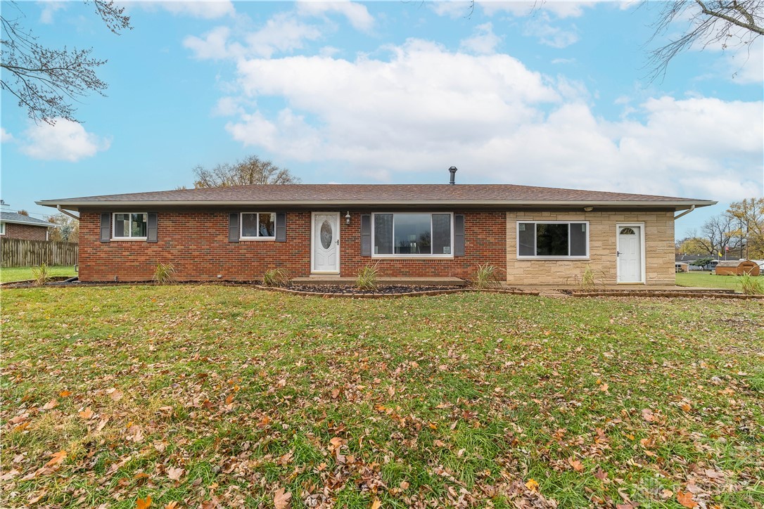 2630 Brookview Road, Troy, Ohio image 1