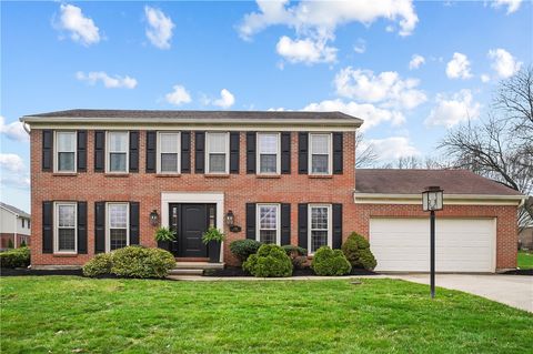 Photo of 7296 Glenn Moor Drive, West Chester, OH 45069 (MLS # 953984)