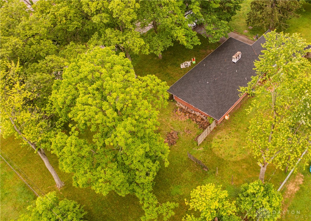 35 Vinewood Court, Clayton, Ohio image 45
