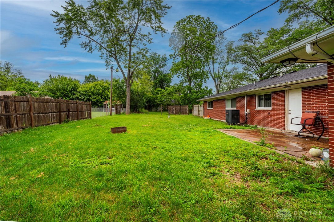 35 Vinewood Court, Clayton, Ohio image 35