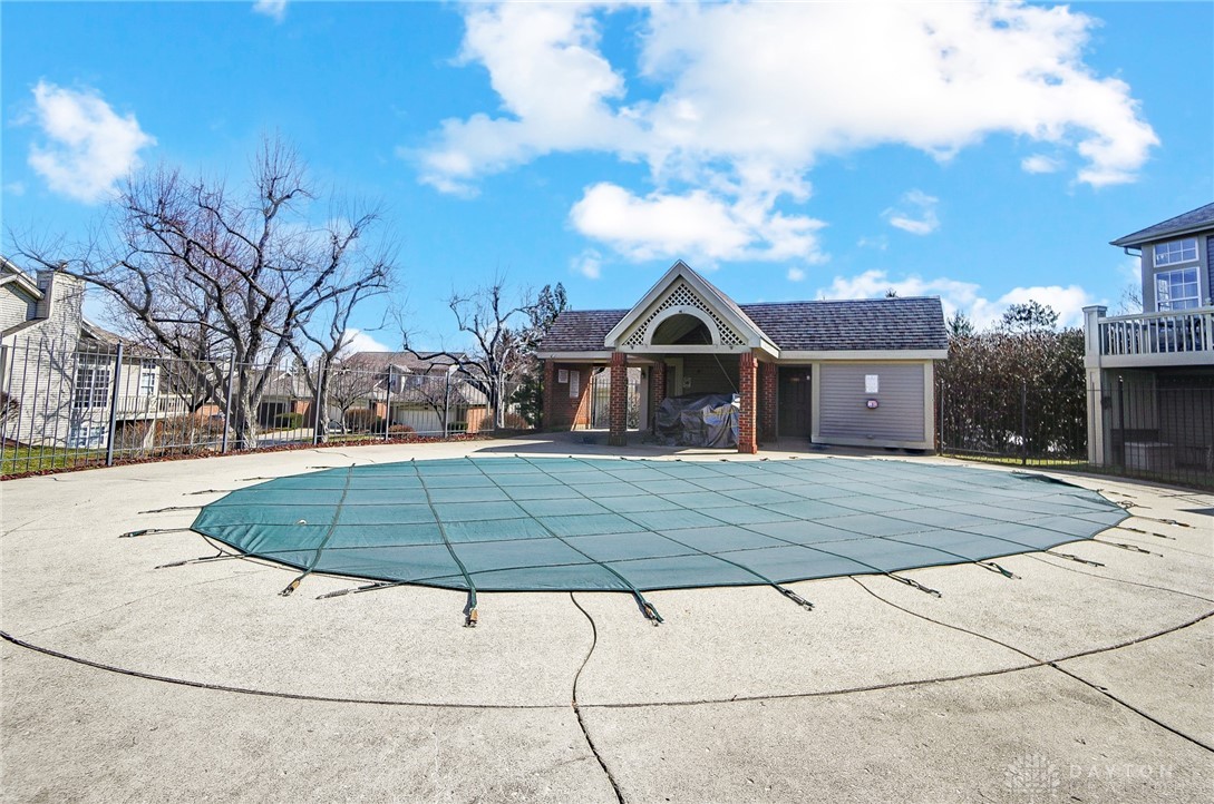 3981 Prestwick Place, Beavercreek, Ohio image 38