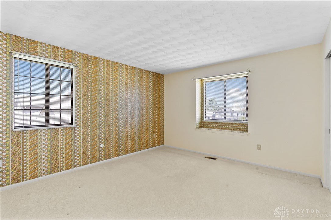 63 Beacon Hill Drive, Dayton, Ohio image 35