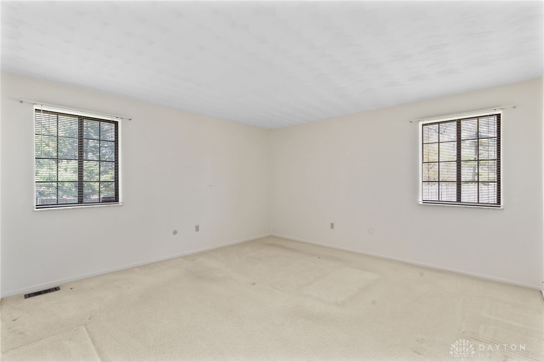 63 Beacon Hill Drive, Dayton, Ohio image 28