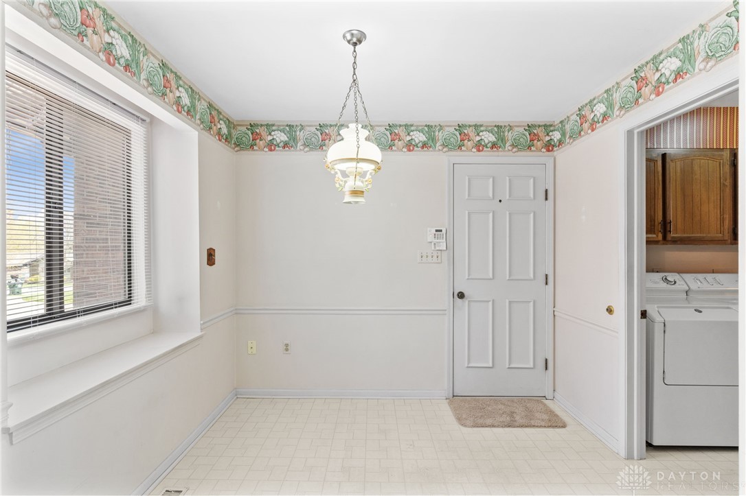 63 Beacon Hill Drive, Dayton, Ohio image 22