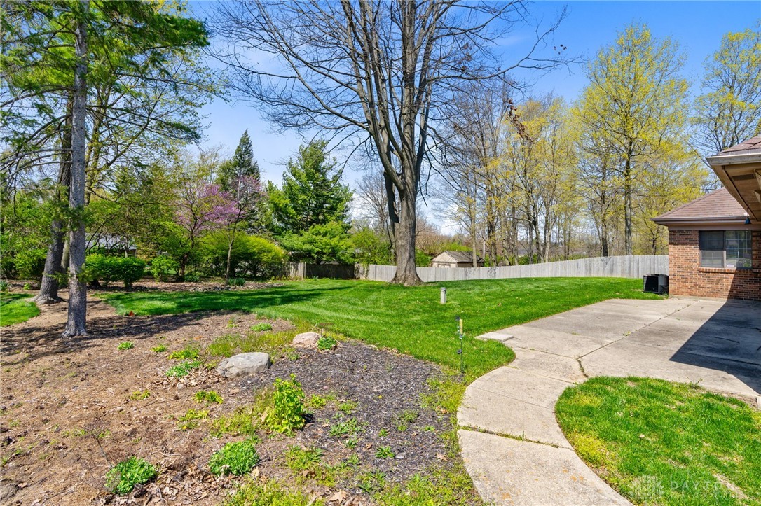 63 Beacon Hill Drive, Dayton, Ohio image 42