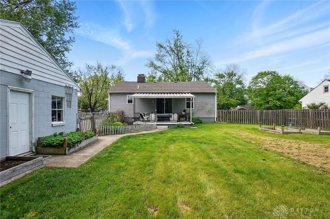 3858 Shadeland Avenue, Beavercreek, Ohio image 24