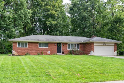 3 beds bed, 2 baths bath property at 3548 Eastern Drive, Dayton, OH 45432