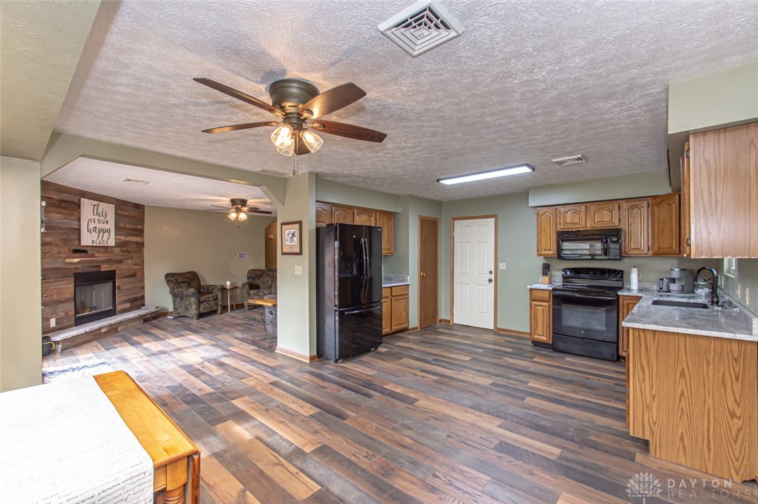 120 Valhalla Drive, Eaton, Ohio image 9