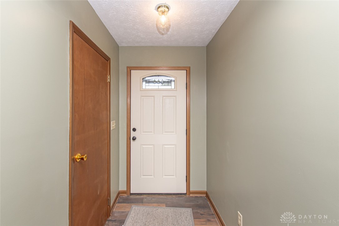 120 Valhalla Drive, Eaton, Ohio image 3
