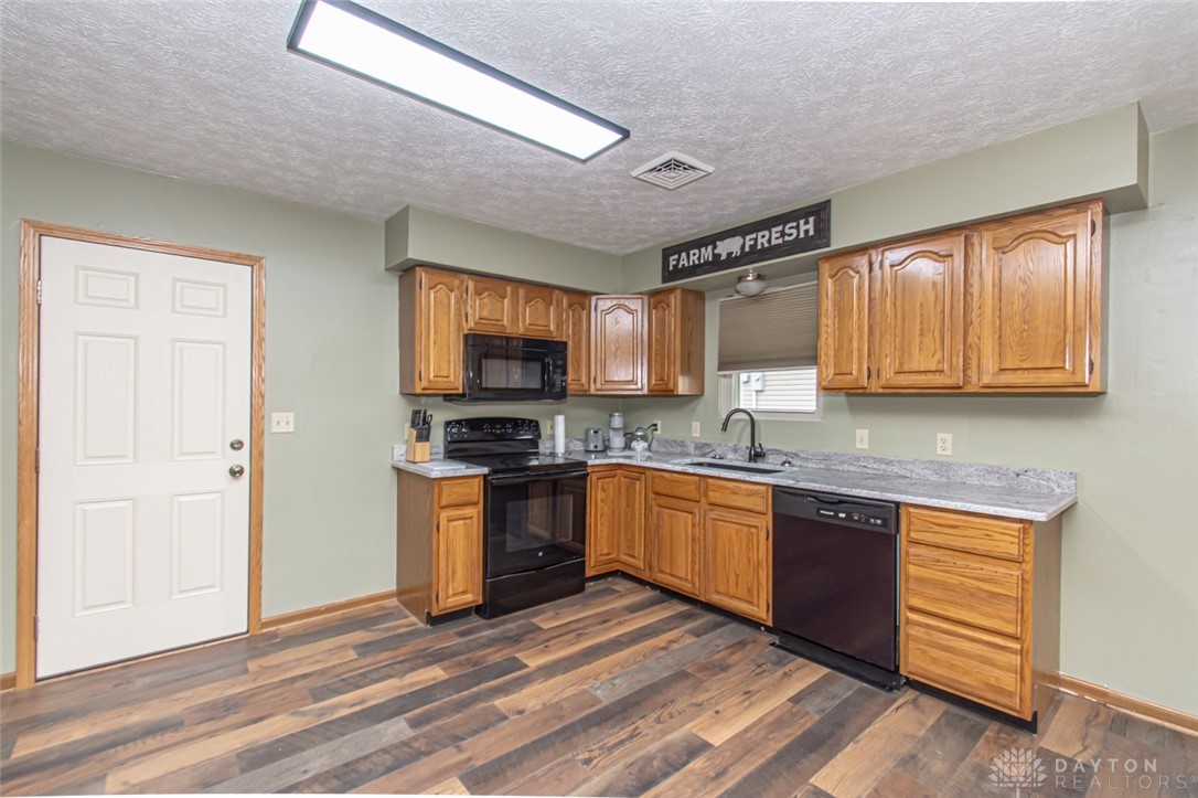 120 Valhalla Drive, Eaton, Ohio image 10