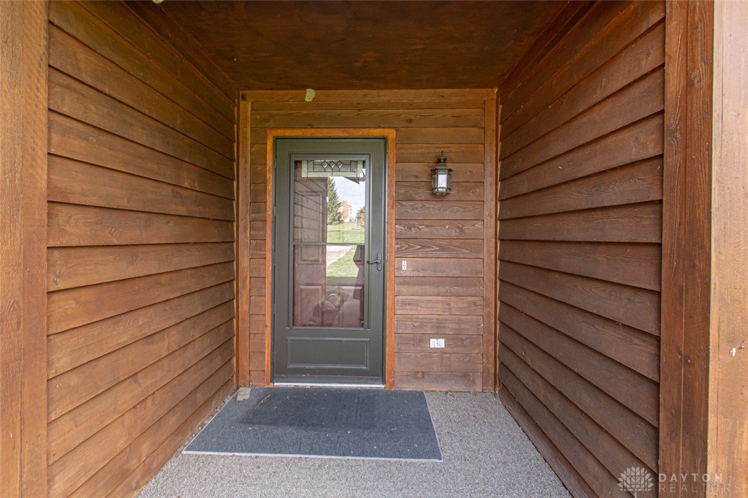 120 Valhalla Drive, Eaton, Ohio image 2