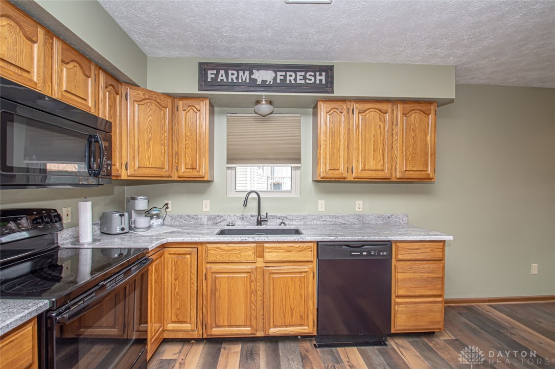 120 Valhalla Drive, Eaton, Ohio image 14