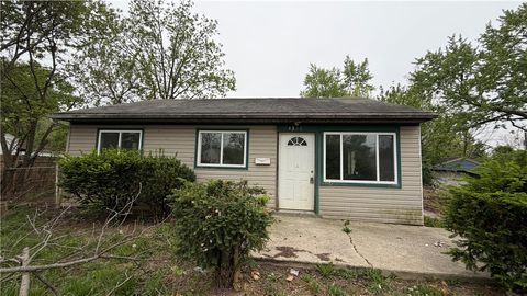 Photo of 4376 Curundu Avenue, Dayton, OH 45416 (MLS # 957573)