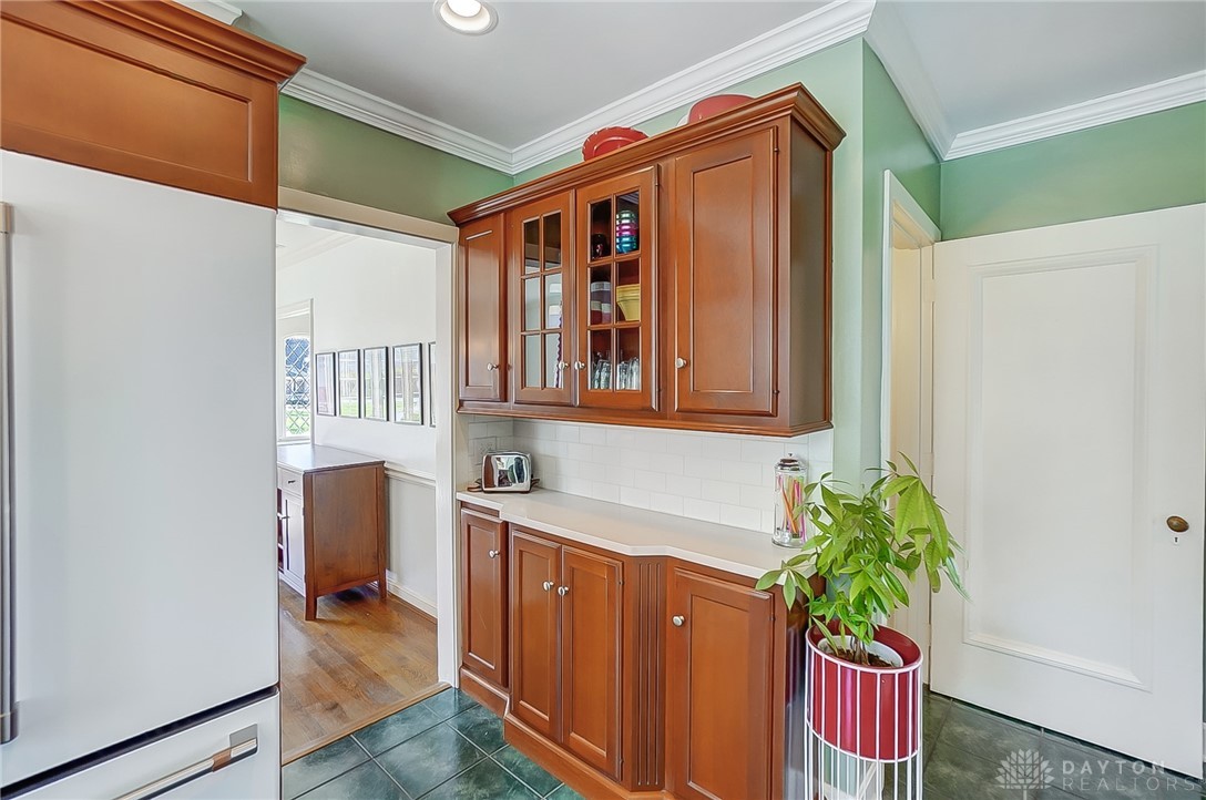 Kettering, Ohio 45429, United States, 5 Bedrooms Bedrooms, ,4 BathroomsBathrooms,Residential,Pending,105940