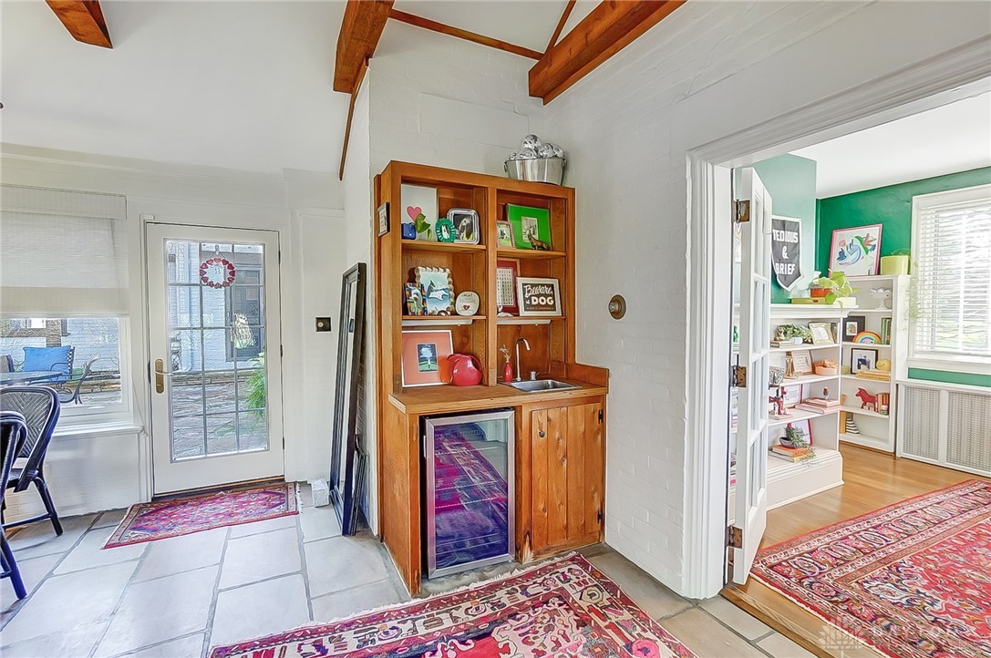 Kettering, Ohio 45429, United States, 5 Bedrooms Bedrooms, ,4 BathroomsBathrooms,Residential,Pending,105940