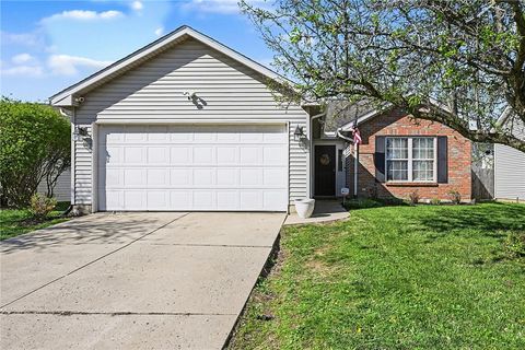 Photo of 2460 Miami Village Drive, Miamisburg, OH 45342 (MLS # 956211)