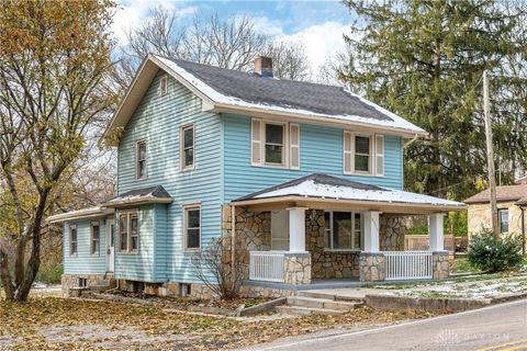 Photo of 8915 Meeker Road, Dayton, OH 45414 (MLS # 947658)