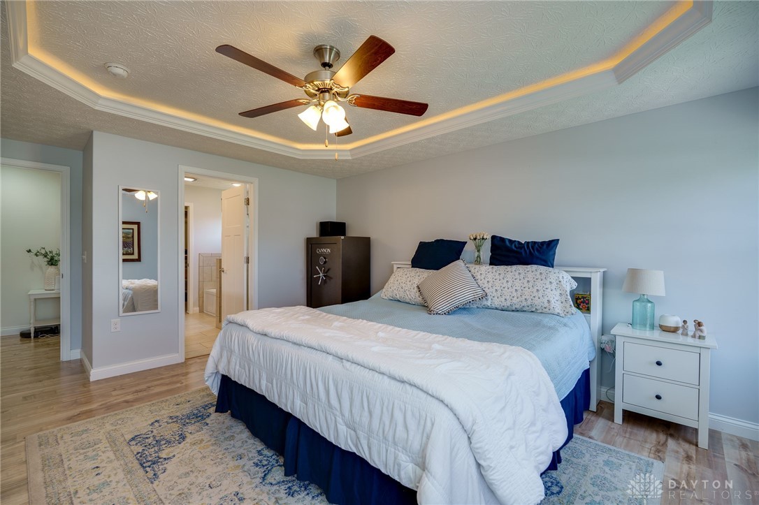 2755 Douglas Drive, Troy, Ohio image 23