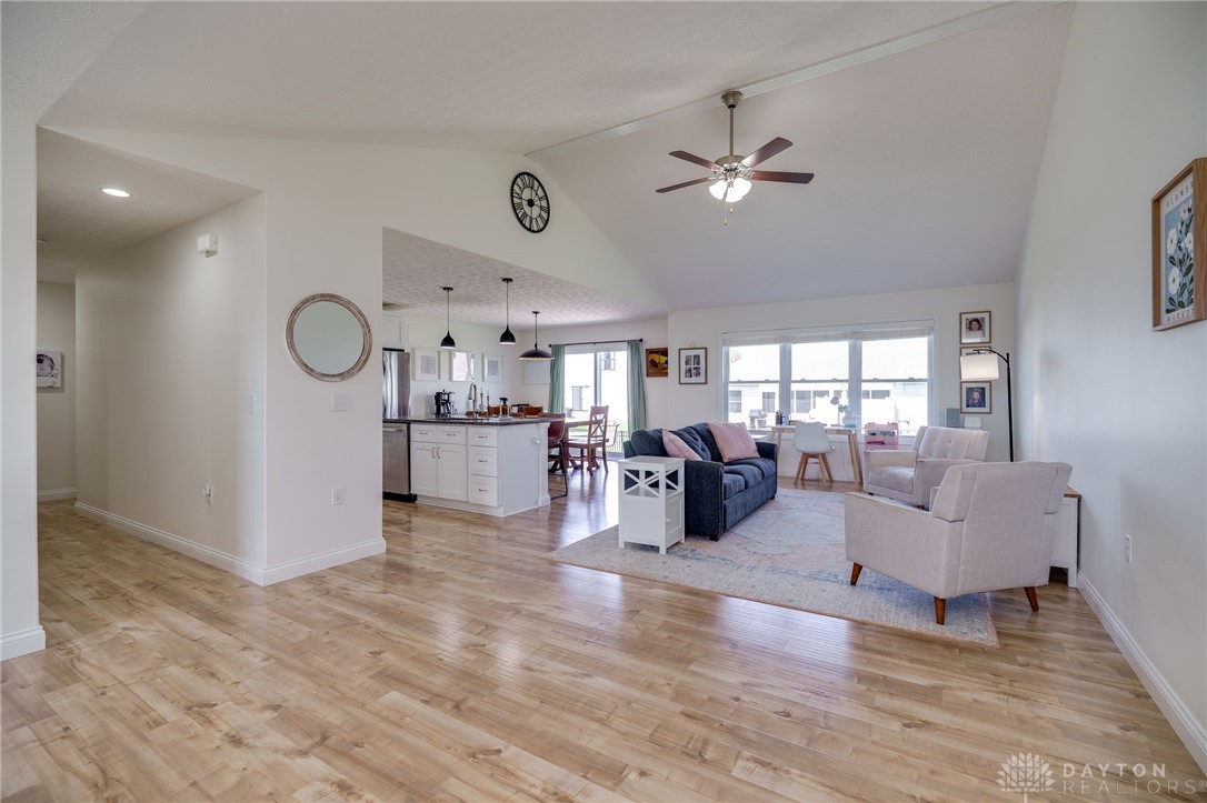 2755 Douglas Drive, Troy, Ohio image 4