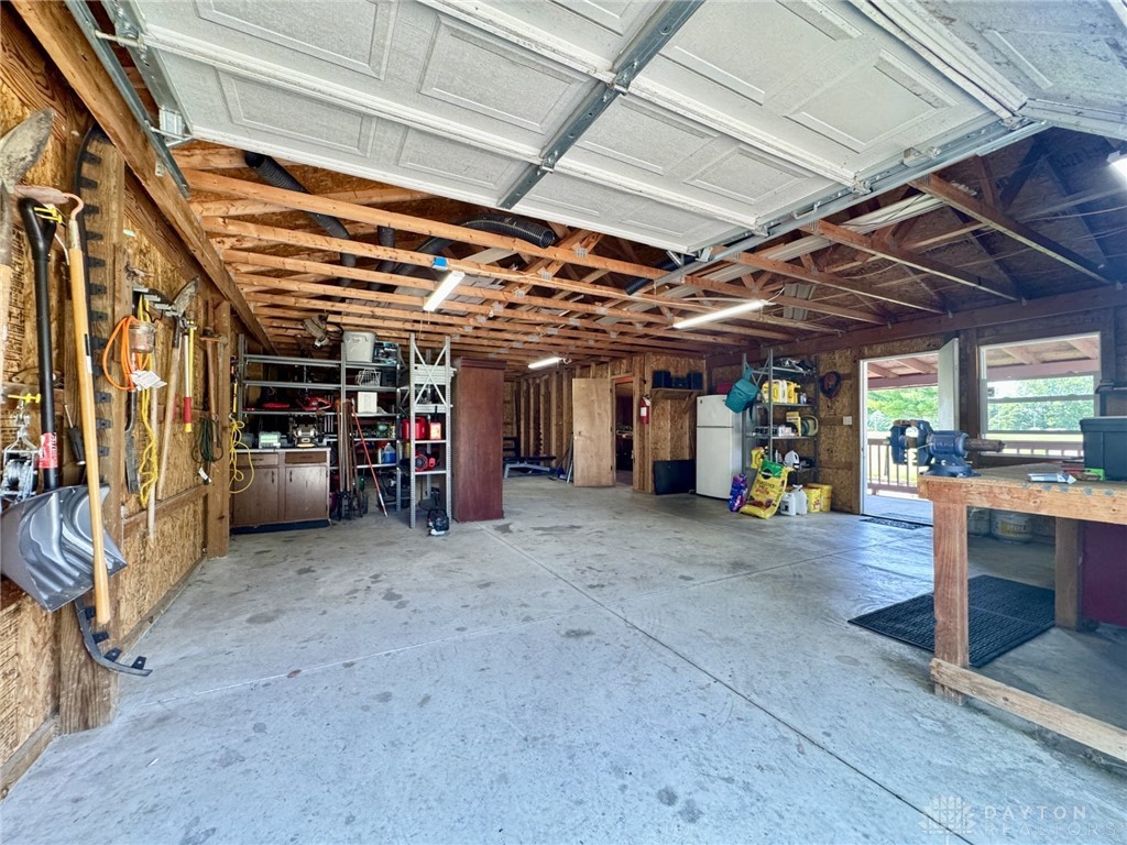 2950 S Clayton Road, Farmersville, Ohio image 16