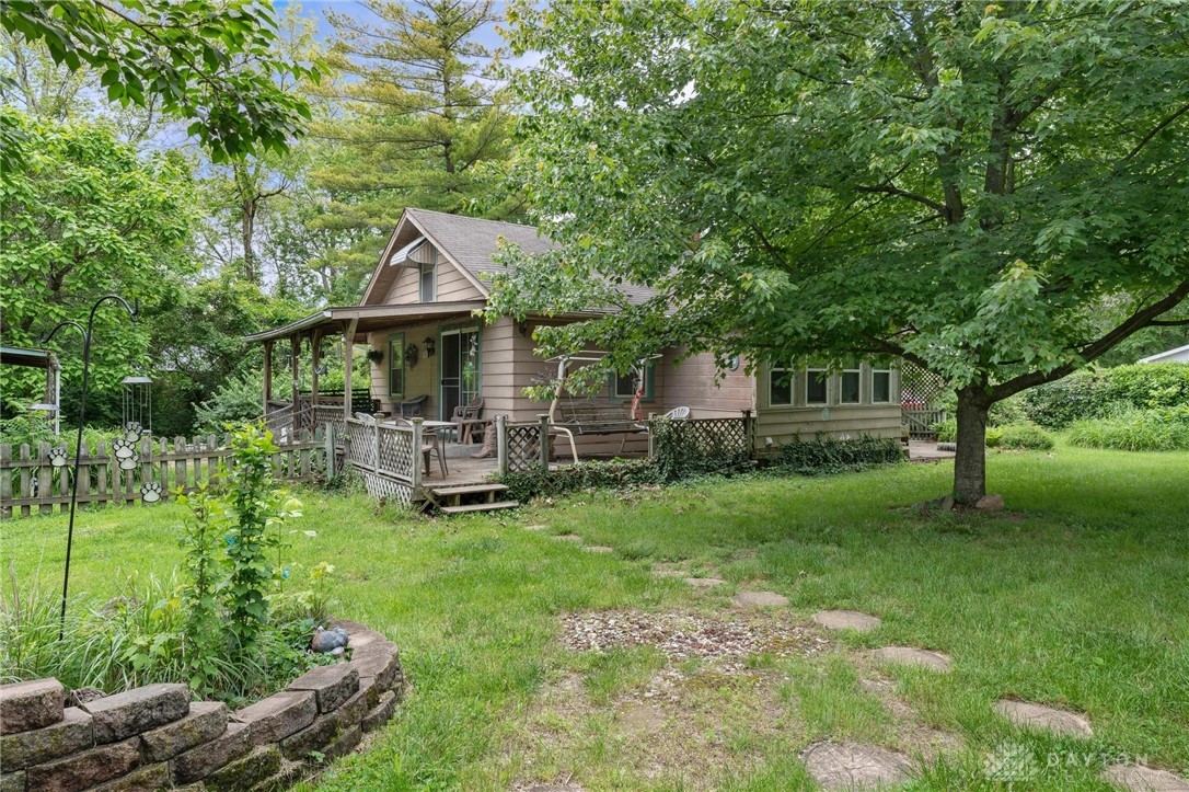 3901 Roslyn Avenue, Kettering, Ohio image 3