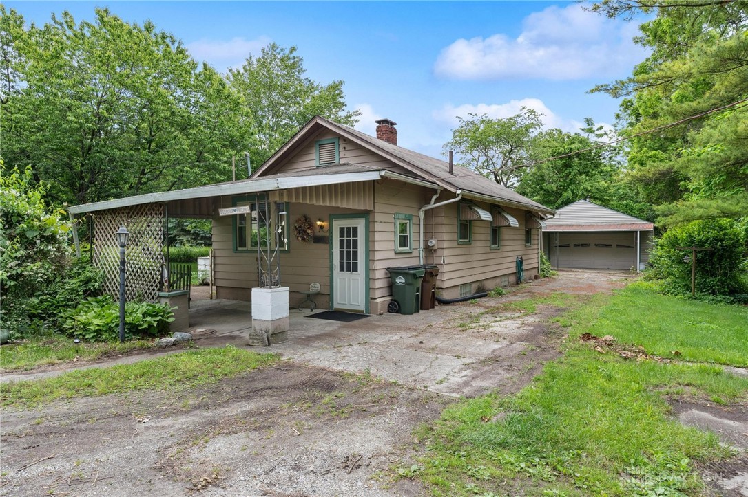 3901 Roslyn Avenue, Kettering, Ohio image 9