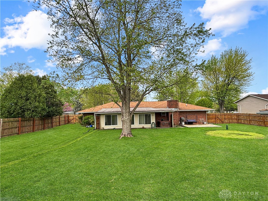 5400 Tamarack Trail, Greenville, Ohio image 24