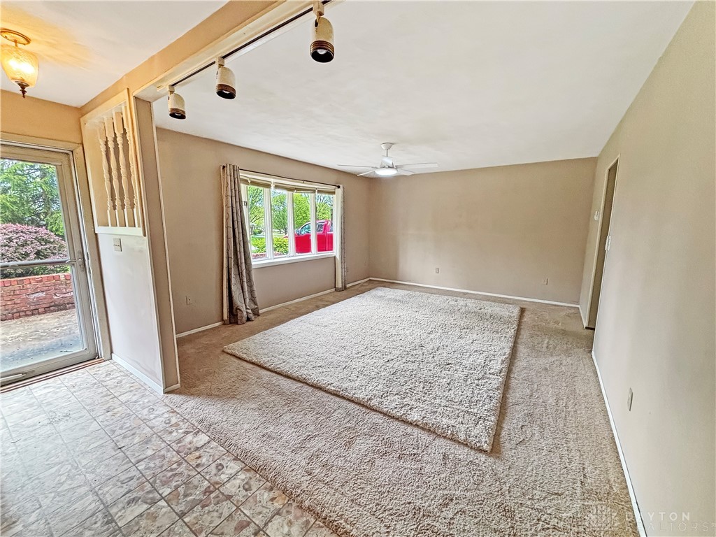 5400 Tamarack Trail, Greenville, Ohio image 3