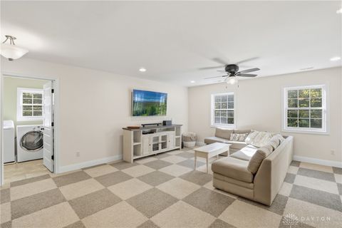 Tiny photo for 917 Kerns Drive, Lebanon, OH 45036 (MLS # 945527)