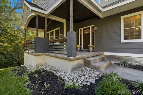 Tiny photo for 917 Kerns Drive, Lebanon, OH 45036 (MLS # 945527)
