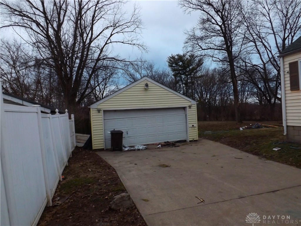 4204 Roosevelt Boulevard, Middletown, Ohio image 6