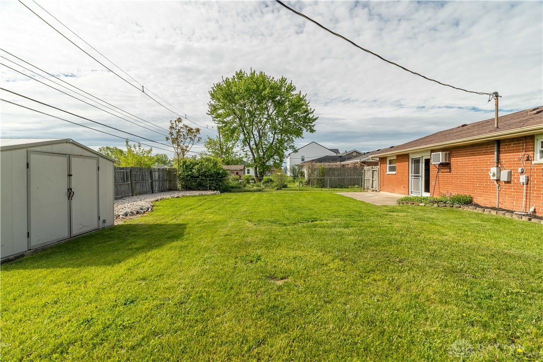 1015 Plymouth Avenue, Piqua, Ohio image 24