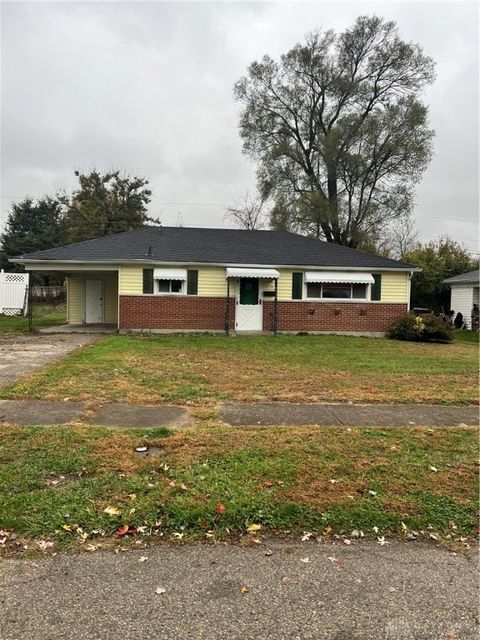 Photo of 5016 Derby Road, Dayton, OH 45417 (MLS # 947444)