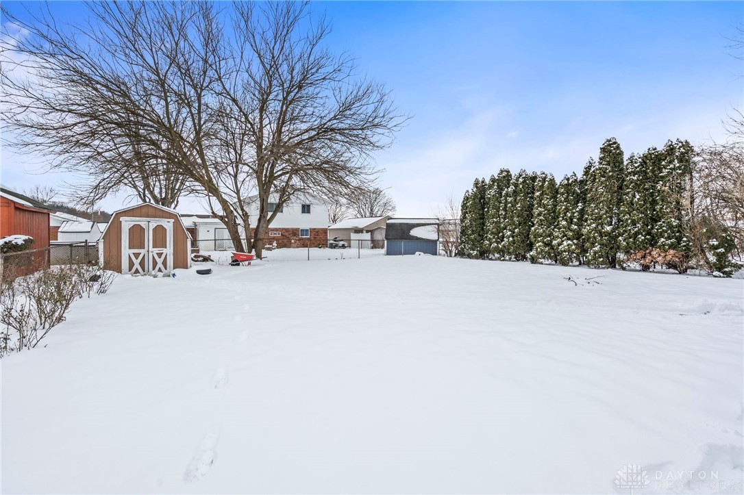 8231 Gibson Avenue, Fairborn, Ohio image 31