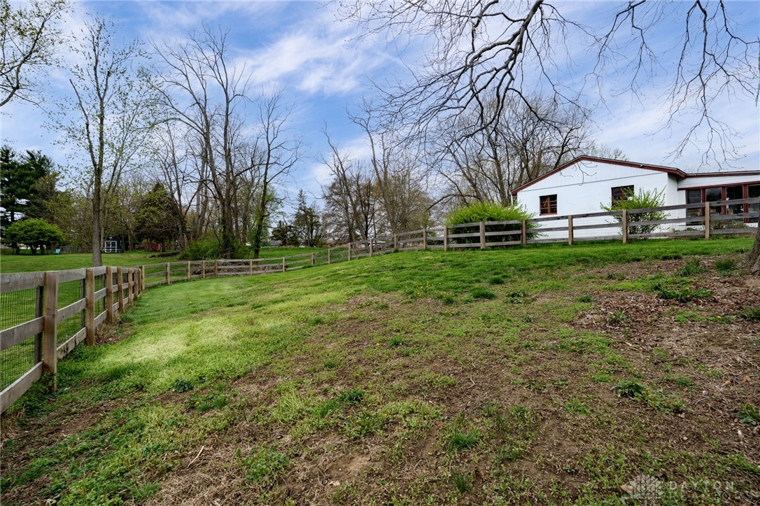 6670 Loveland Miamiville Road, Loveland, Ohio image 38