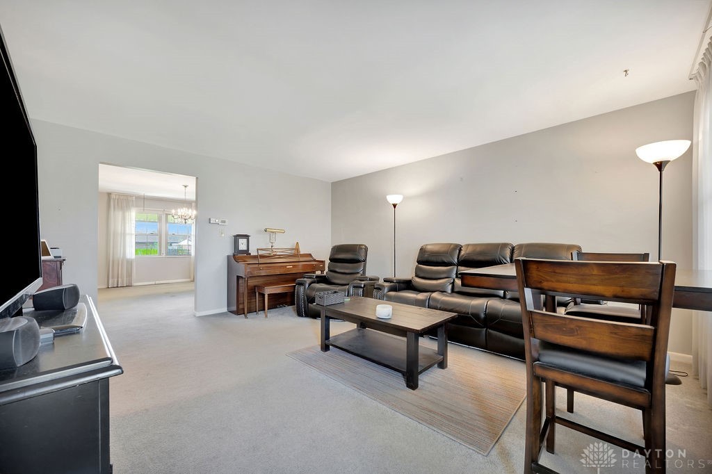 260 Reister Drive, Hamilton, Ohio image 2