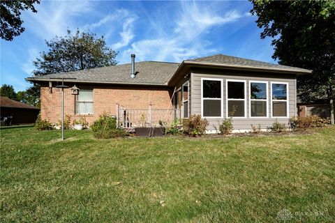 Tiny photo for 827 Shaney Lane, Brookville, OH 45309 (MLS # 946018)