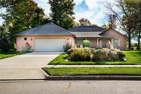 Tiny photo for 827 Shaney Lane, Brookville, OH 45309 (MLS # 946018)