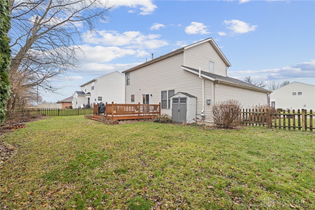 2820 Huntington Drive, Troy, Ohio image 45