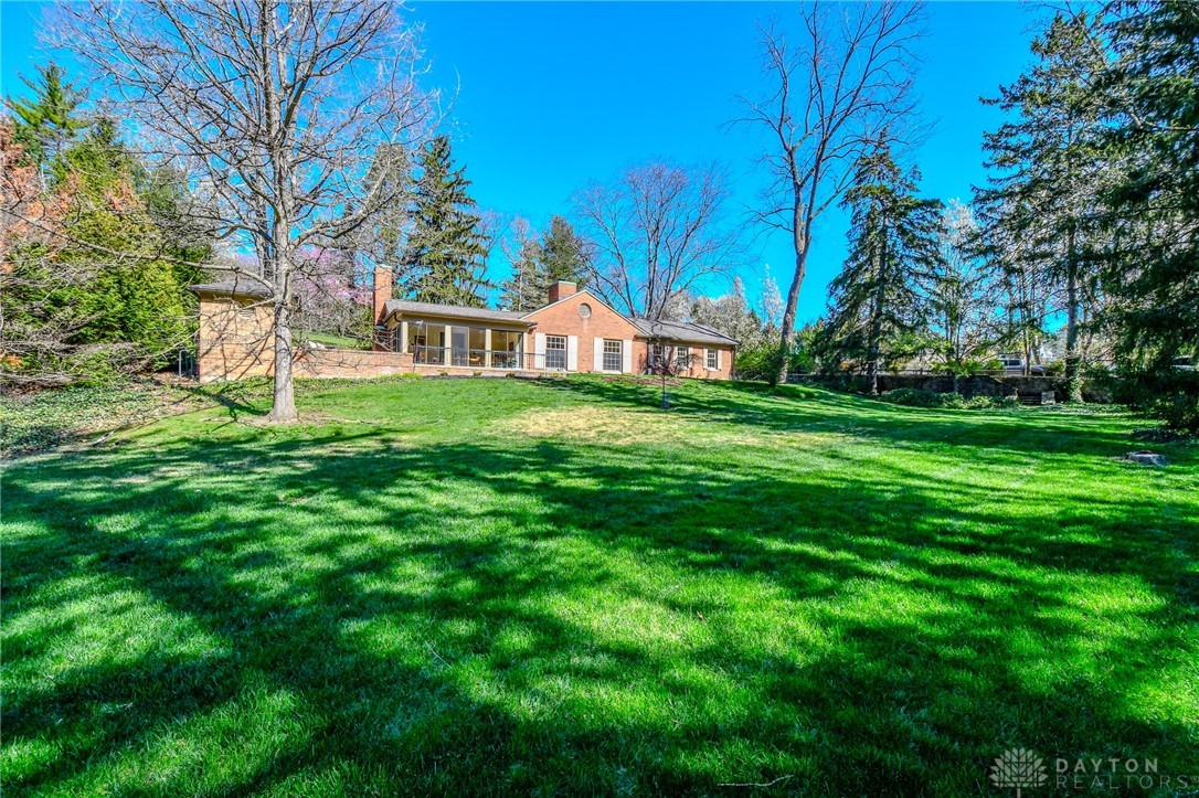 901 Runnymede Road, Oakwood, Ohio image 2