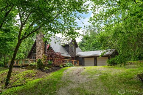 Photo of 631 Ghormley Road #SE, Washington Court Hous, OH 43160 (MLS # 937777)