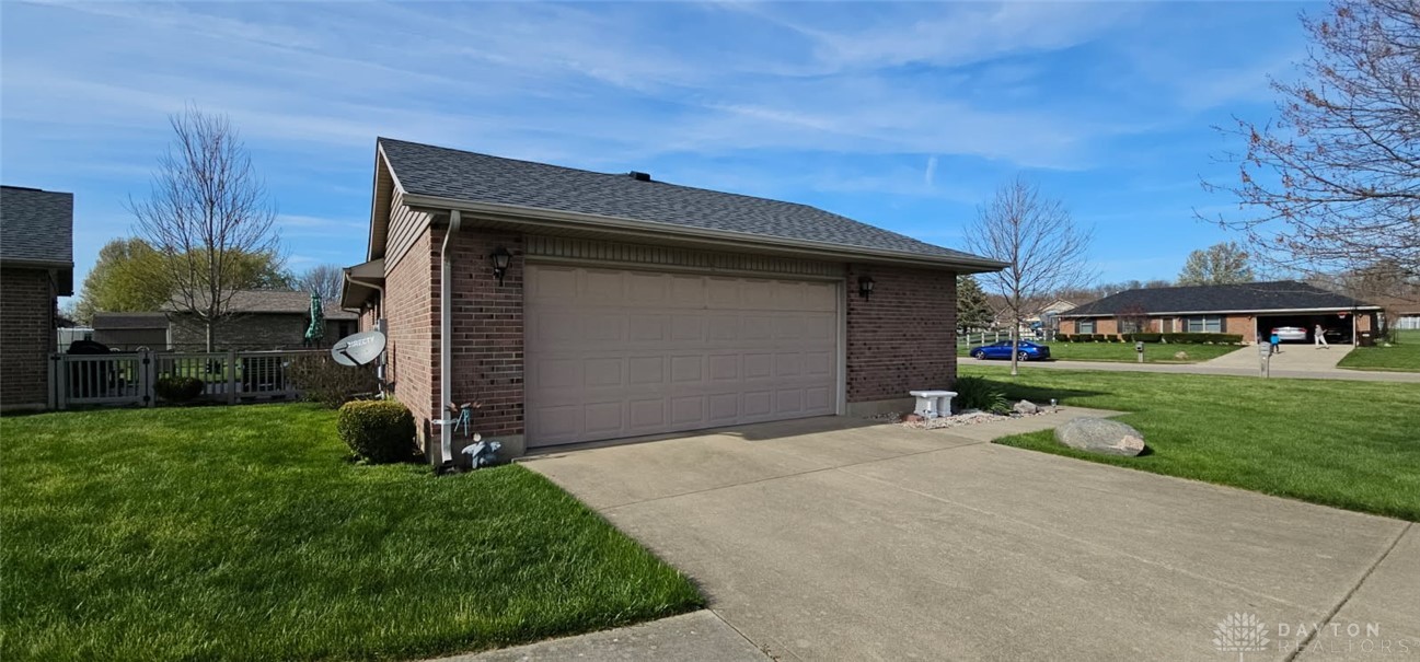 121 Meadowbrook Drive, Eaton, Ohio image 37